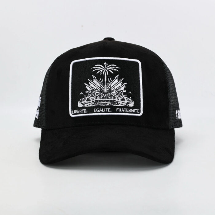 KILTIZILEA Haitian Coat of Arms Trucker Cap - Black (Unisex)